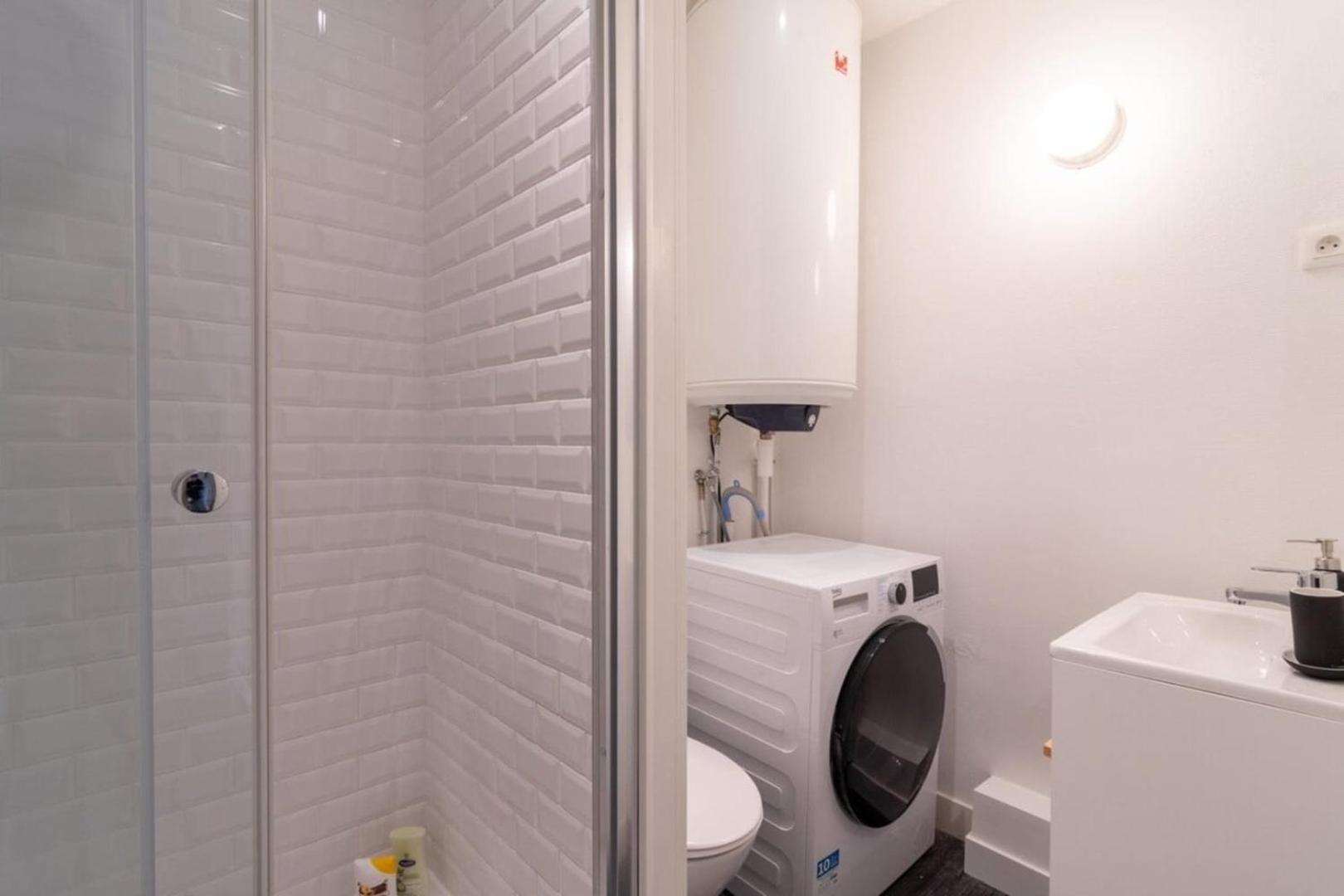 Apartment Near The Train Station Ouigo Tgv Tourcoing Exterior foto