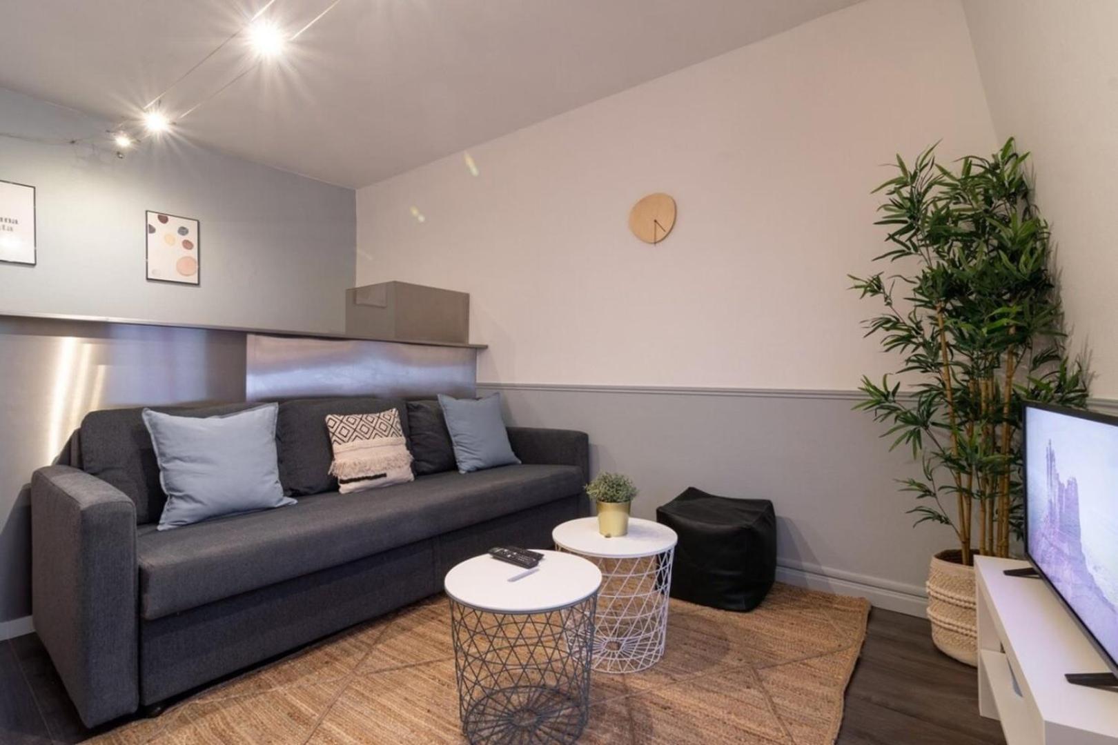 Apartment Near The Train Station Ouigo Tgv Tourcoing Exterior foto